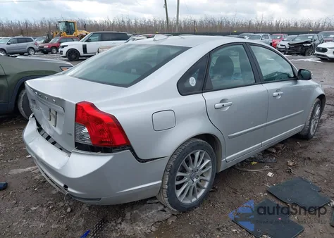 2010 Volvo S40 2.4I from USA, damaged, VIN YV1390MS8A2486460